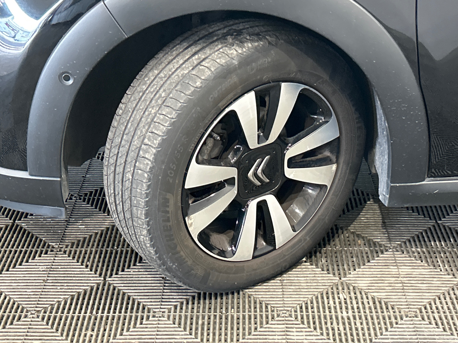 CITROEN C3 PT110 S&S BVM6 SHINE — expertise