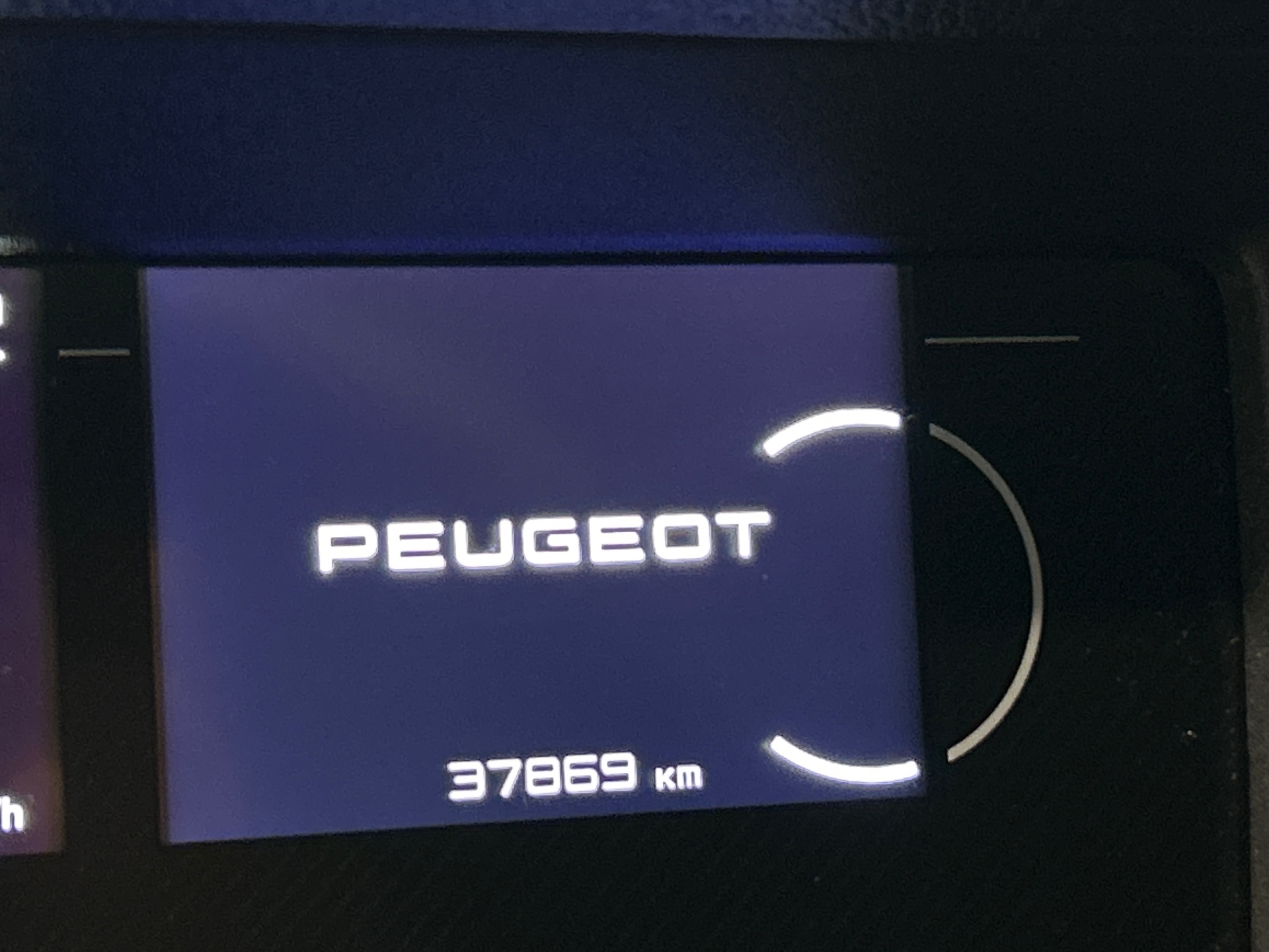PEUGEOT EXPERT FOURGON Fourgon Taille M BlueHDi 120 S&S BVM6 — expertise