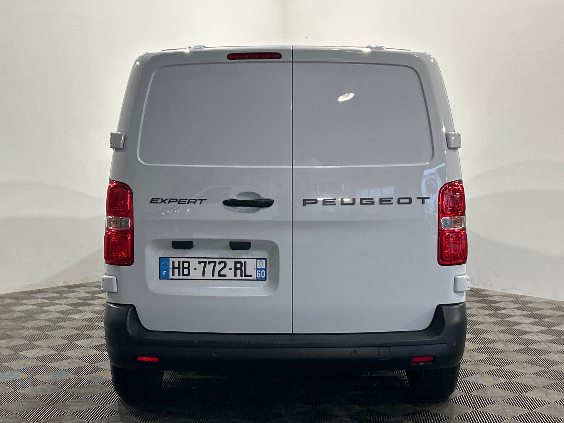 PEUGEOT EXPERT FOURGON Fourgon Taille M BlueHDi 120 S&S BVM6 — expertise