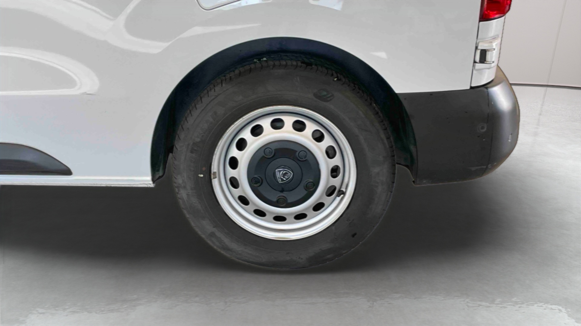 PEUGEOT EXPERT FOURGON Fourgon Taille M BlueHDi 120 S&S BVM6