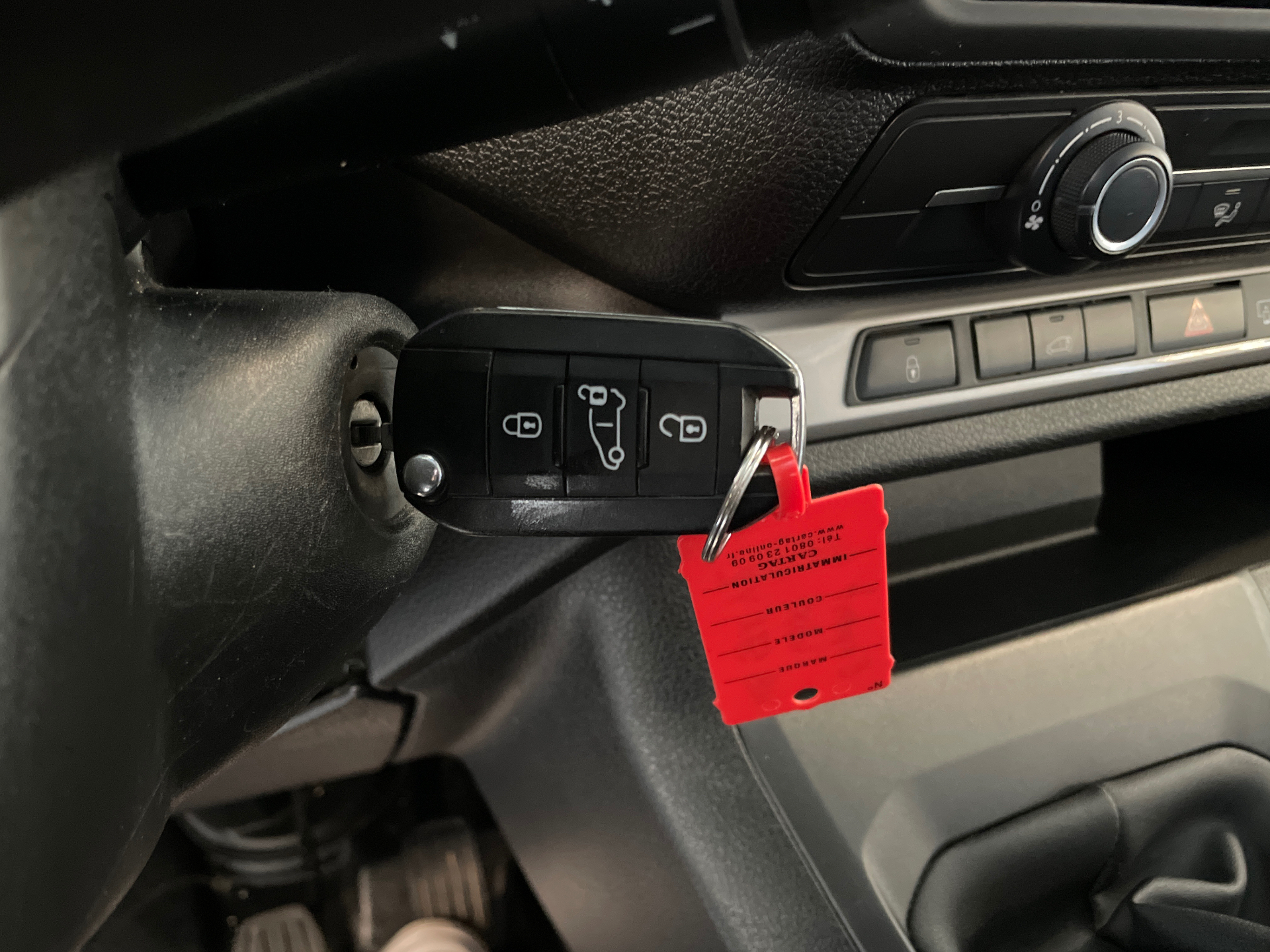PEUGEOT EXPERT FOURGON Fourgon Taille M BlueHDi 120 S&S BVM6 — expertise
