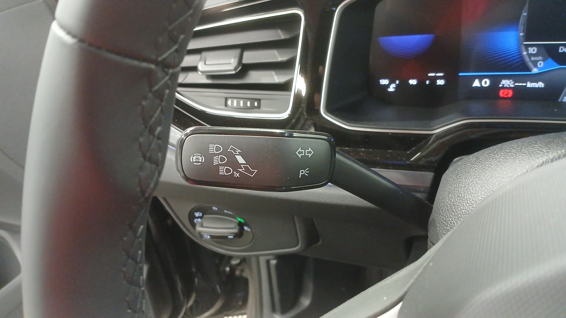 VOLKSWAGEN POLO 1.0 TSI 95 S&S BVM5 Style