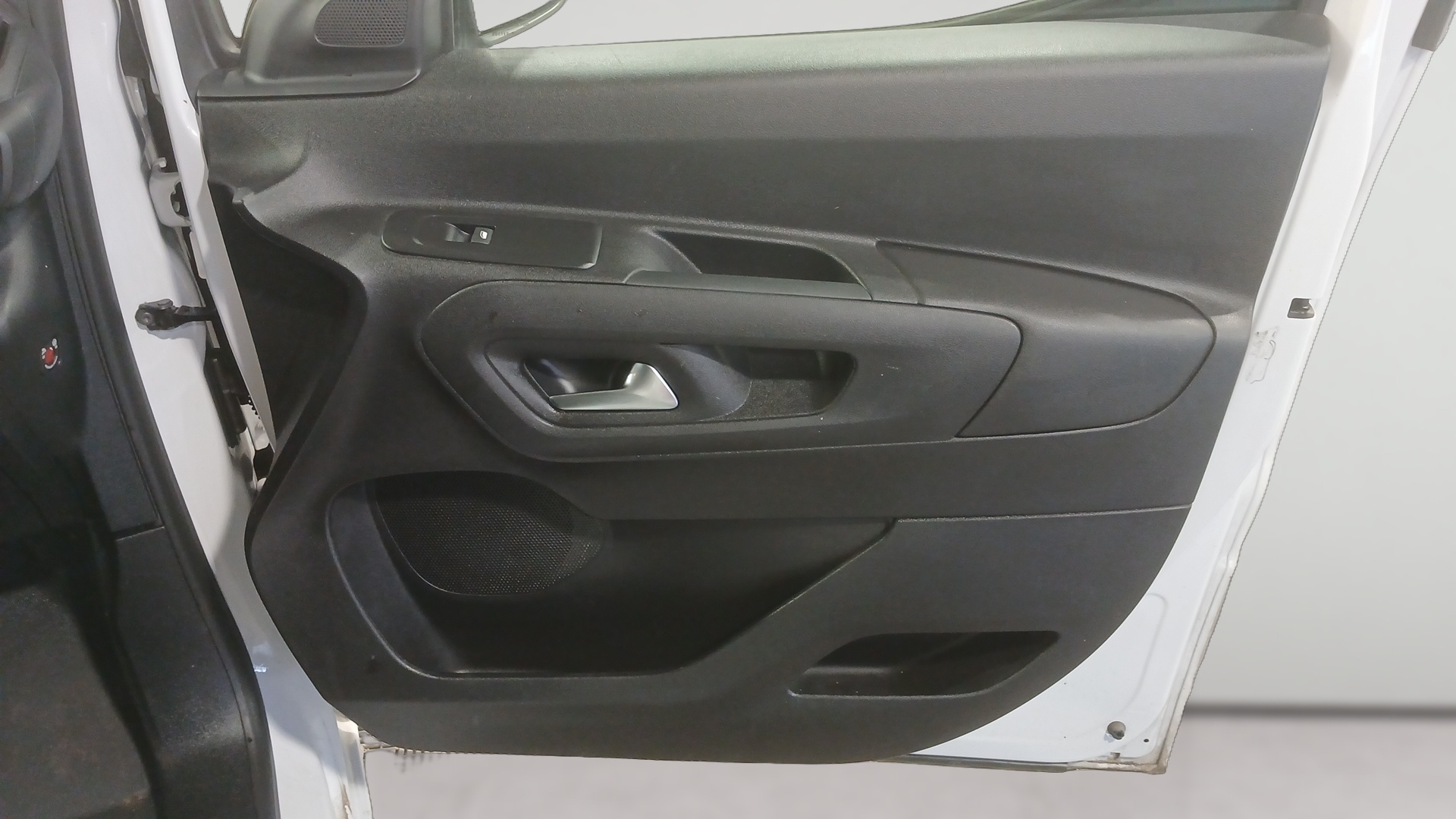 PEUGEOT PARTNER FOURGON Fourgon Taille M 650 kg BlueHDi 100 S&S BVM6