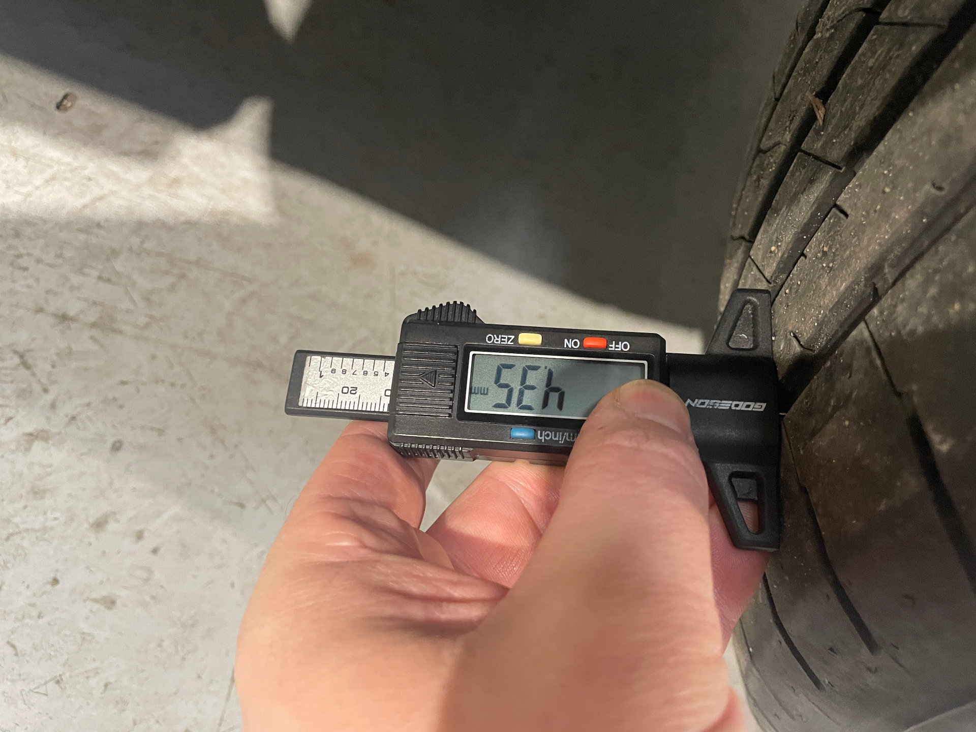 PEUGEOT 2008 PureTech 100 S&S BVM6 Allure — expertise