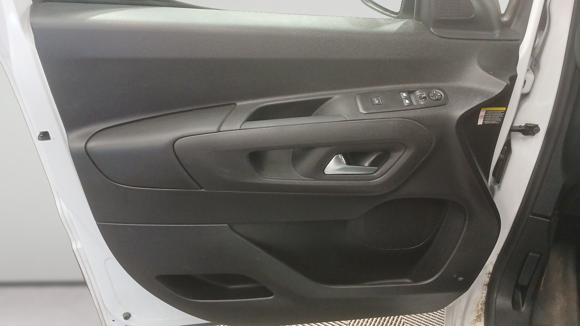 PEUGEOT PARTNER FOURGON Fourgon Taille M 650 kg BlueHDi 100 S&S BVM6