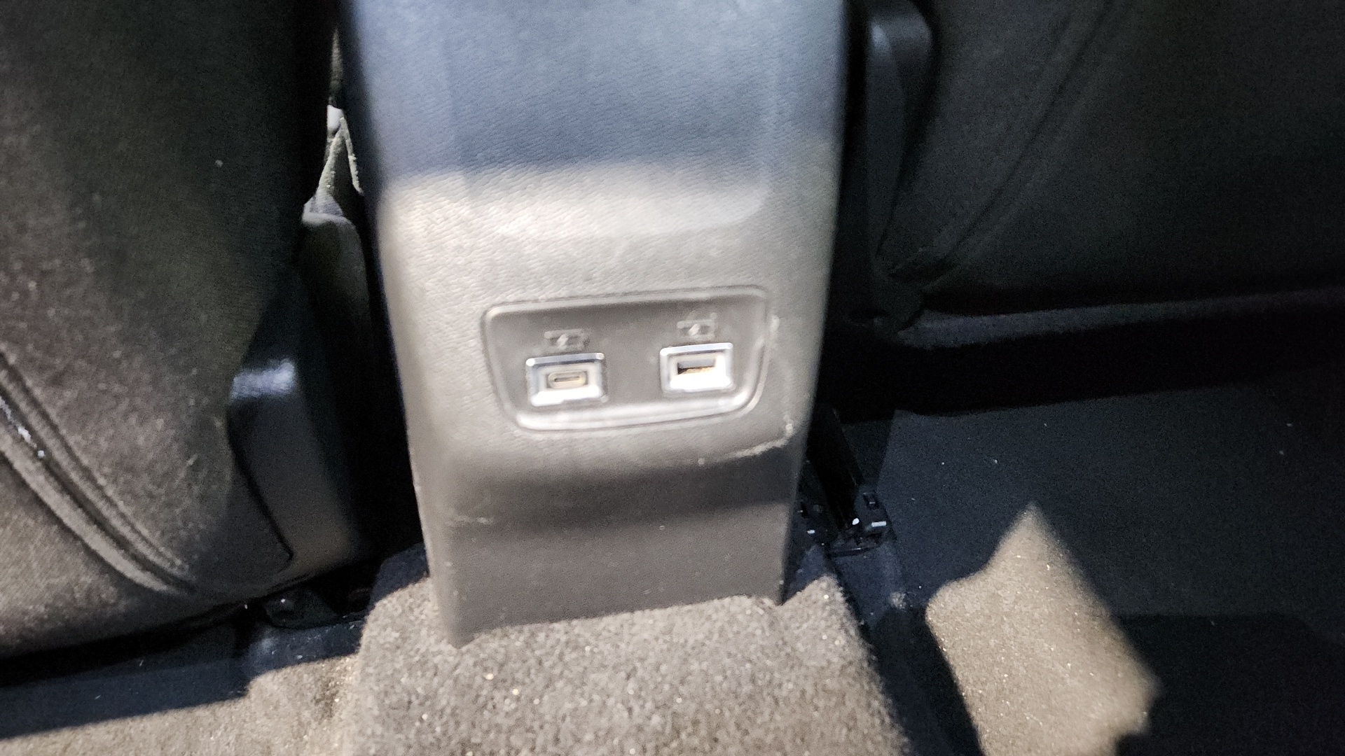 PEUGEOT 2008 PureTech 100 S&S BVM6 Allure